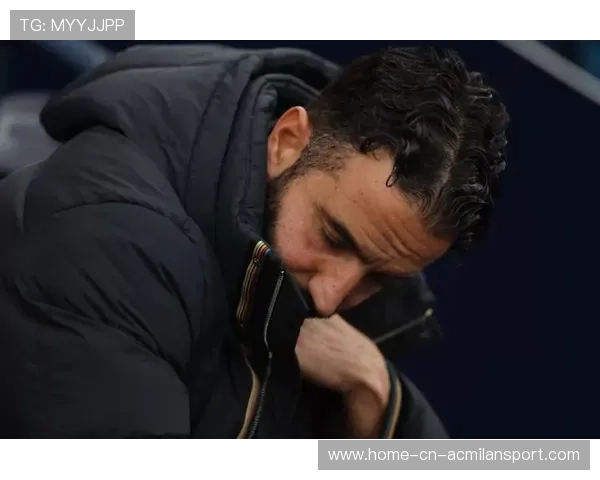 卡拉格质疑阿莫林的曼联：战绩都是假象！，卡拉莫人