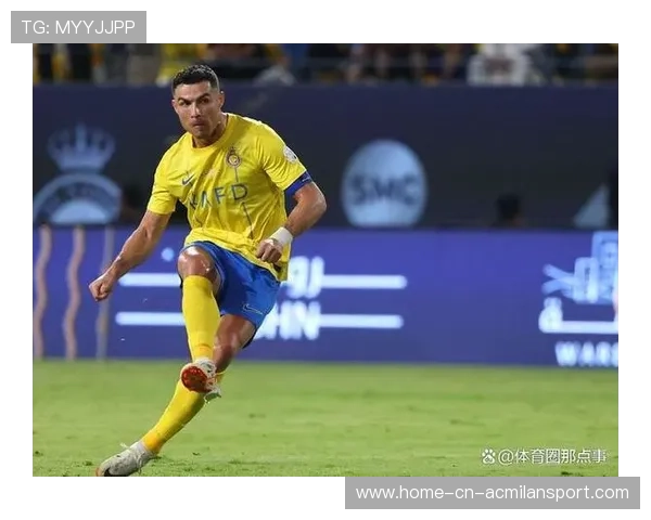 C罗腹肌最新照片震碎体育圈 C罗腹肌最新照片震碎体育圈