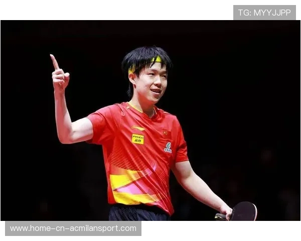 王楚钦休战观察，仍忙于场边指导