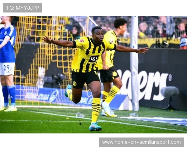 多特穆科科禁区强突打破僵局黄黑军团士气暴涨