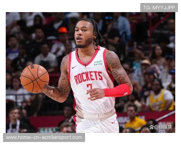 比尔突破分球，奇才进攻更显多样性