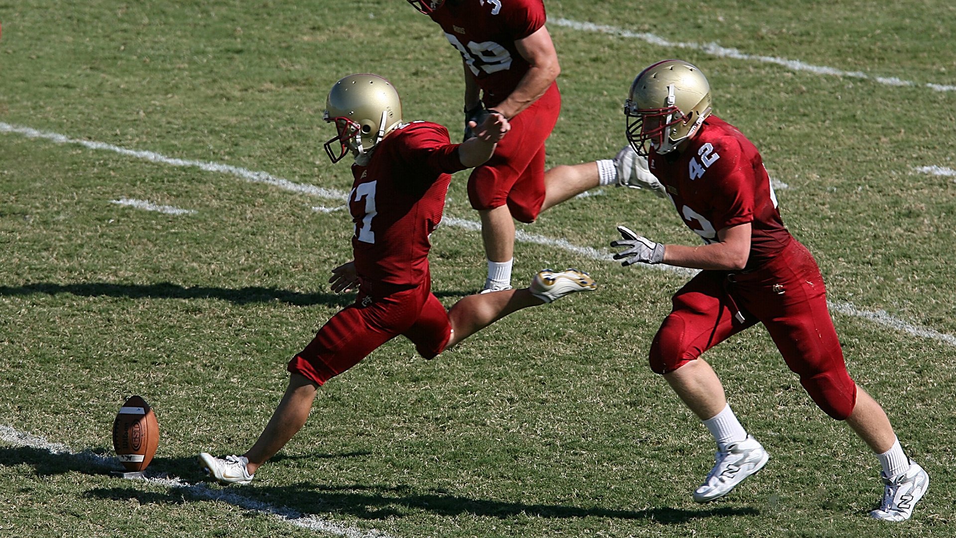 国家队加强临场应变训练提升复杂比赛环境适应力，临场应变能力的作用